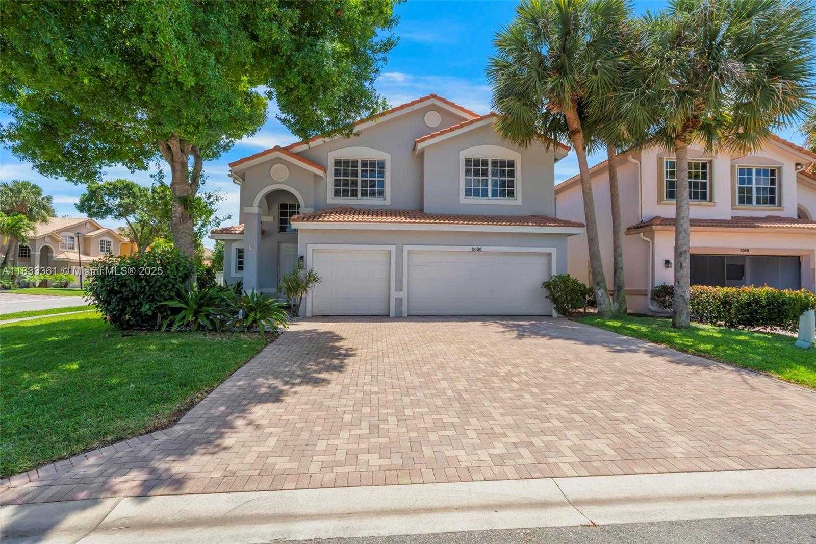 Small Image of 5050 GREENWICH PRESERVE CT, Boynton Beach Number 5