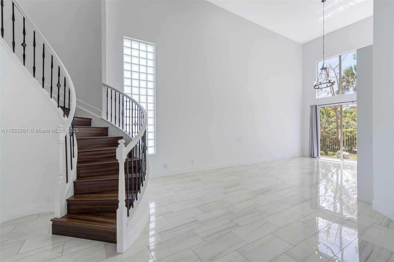 Small Image of 5050 GREENWICH PRESERVE CT, Boynton Beach Number 9