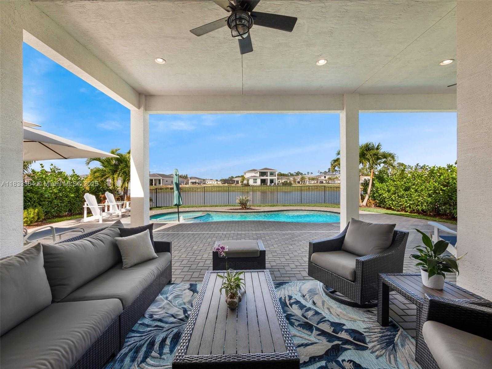 Small Image of 5729 GAUGUIN TER, Palm Beach Gardens Number 2