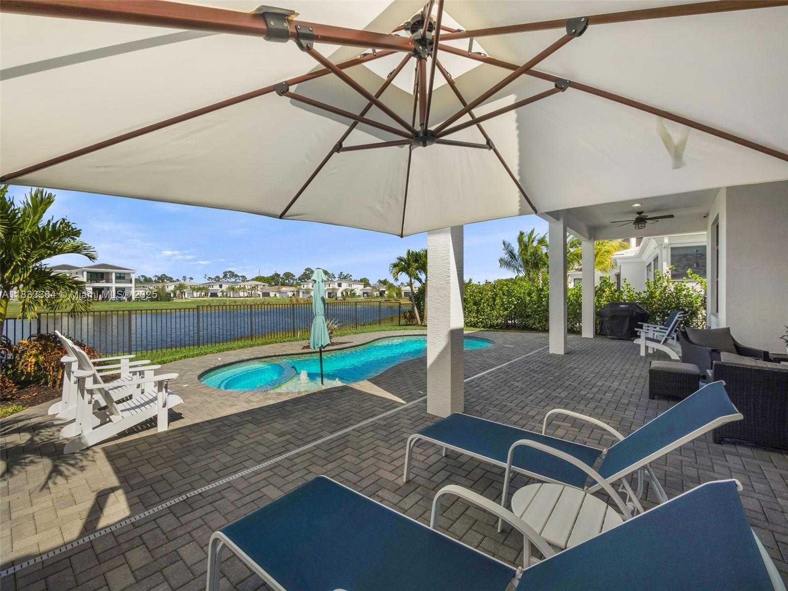 Small Image of 5729 GAUGUIN TER, Palm Beach Gardens Number 4