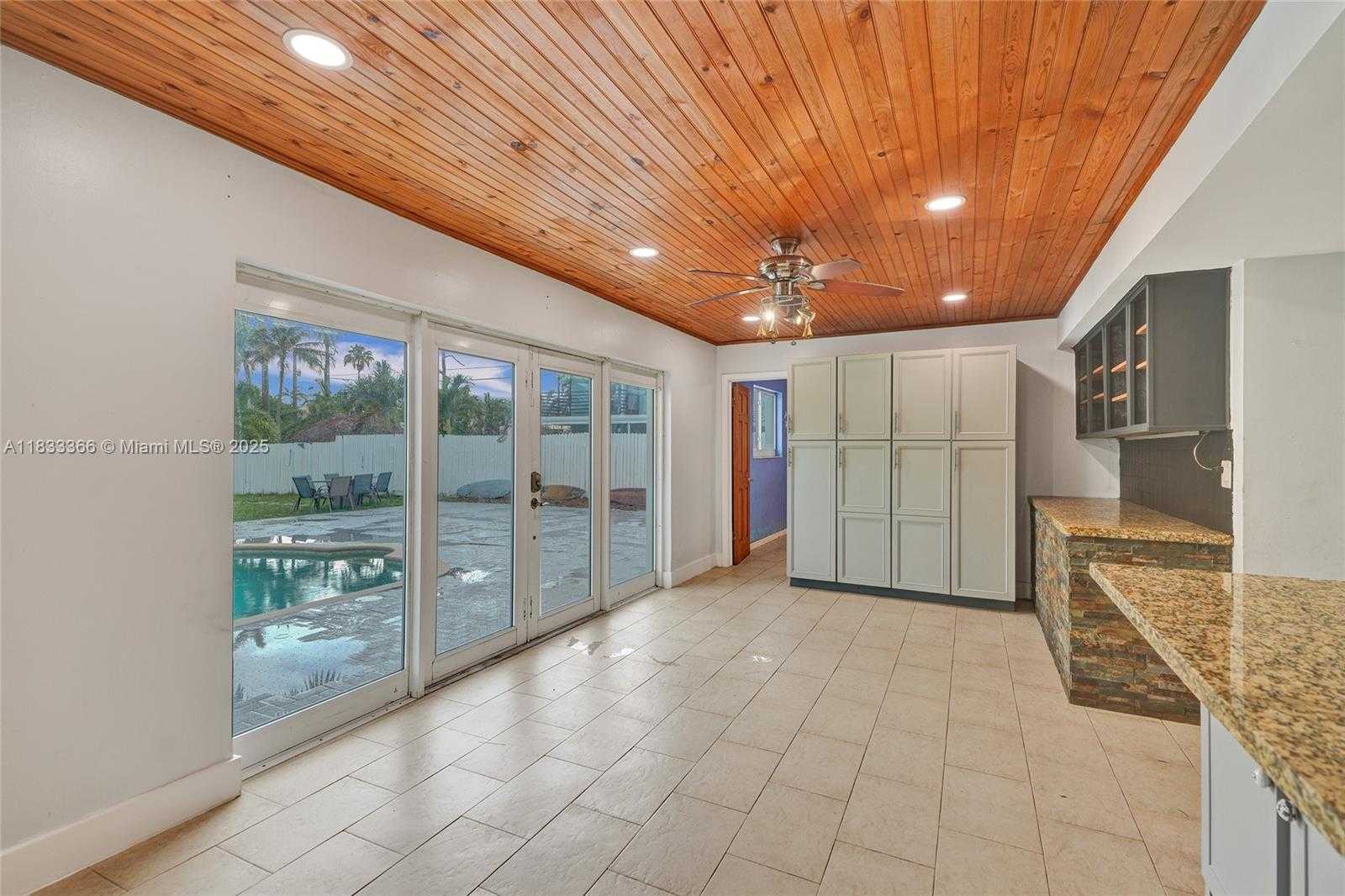 Small Image of 5840 SOUTH WEST 19TH ST, Plantation Number 16