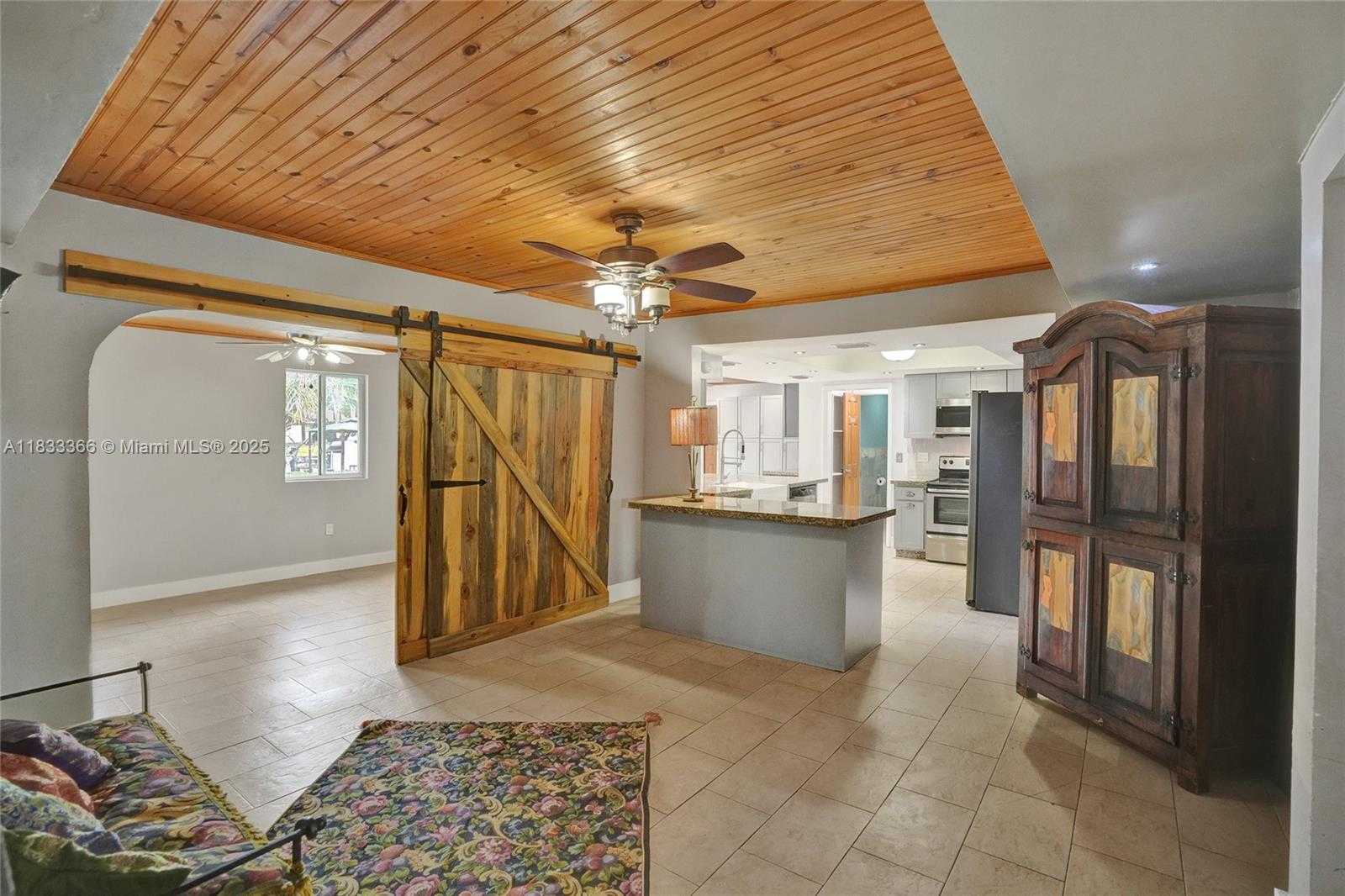 Small Image of 5840 SOUTH WEST 19TH ST, Plantation Number 17