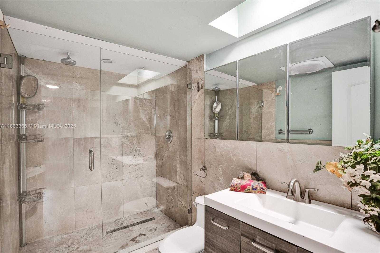 Small Image of 5840 SOUTH WEST 19TH ST, Plantation Number 24