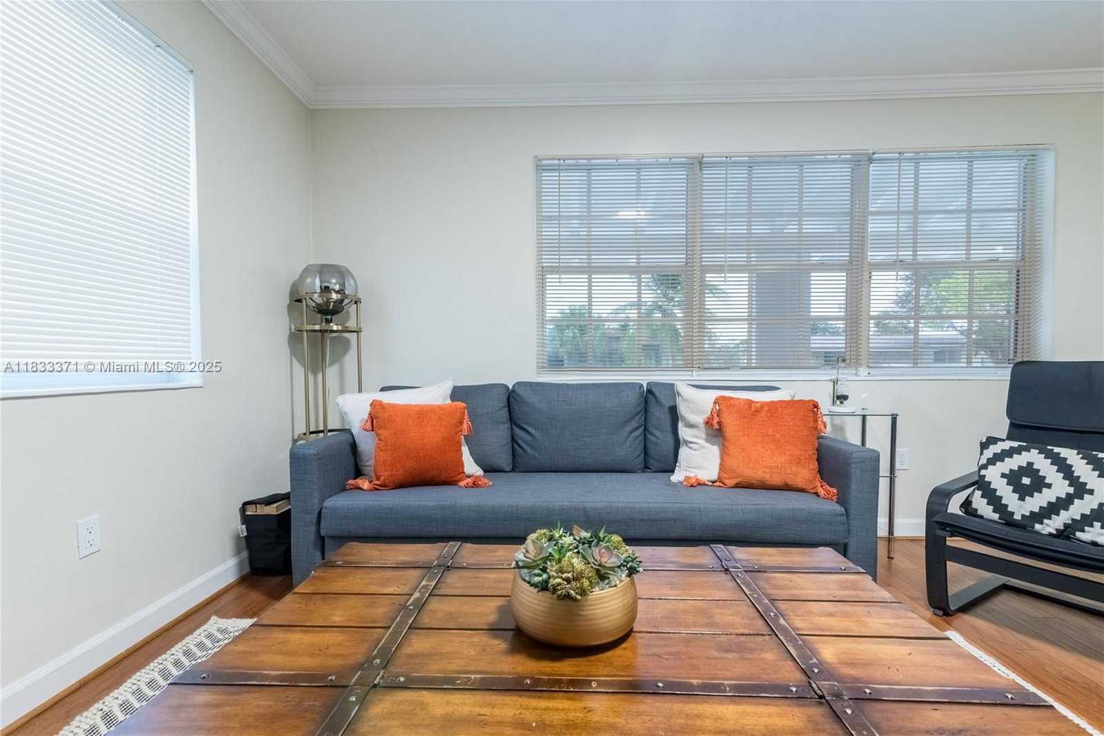Small Image of 2270 HAVANA DR, Miramar Number 6