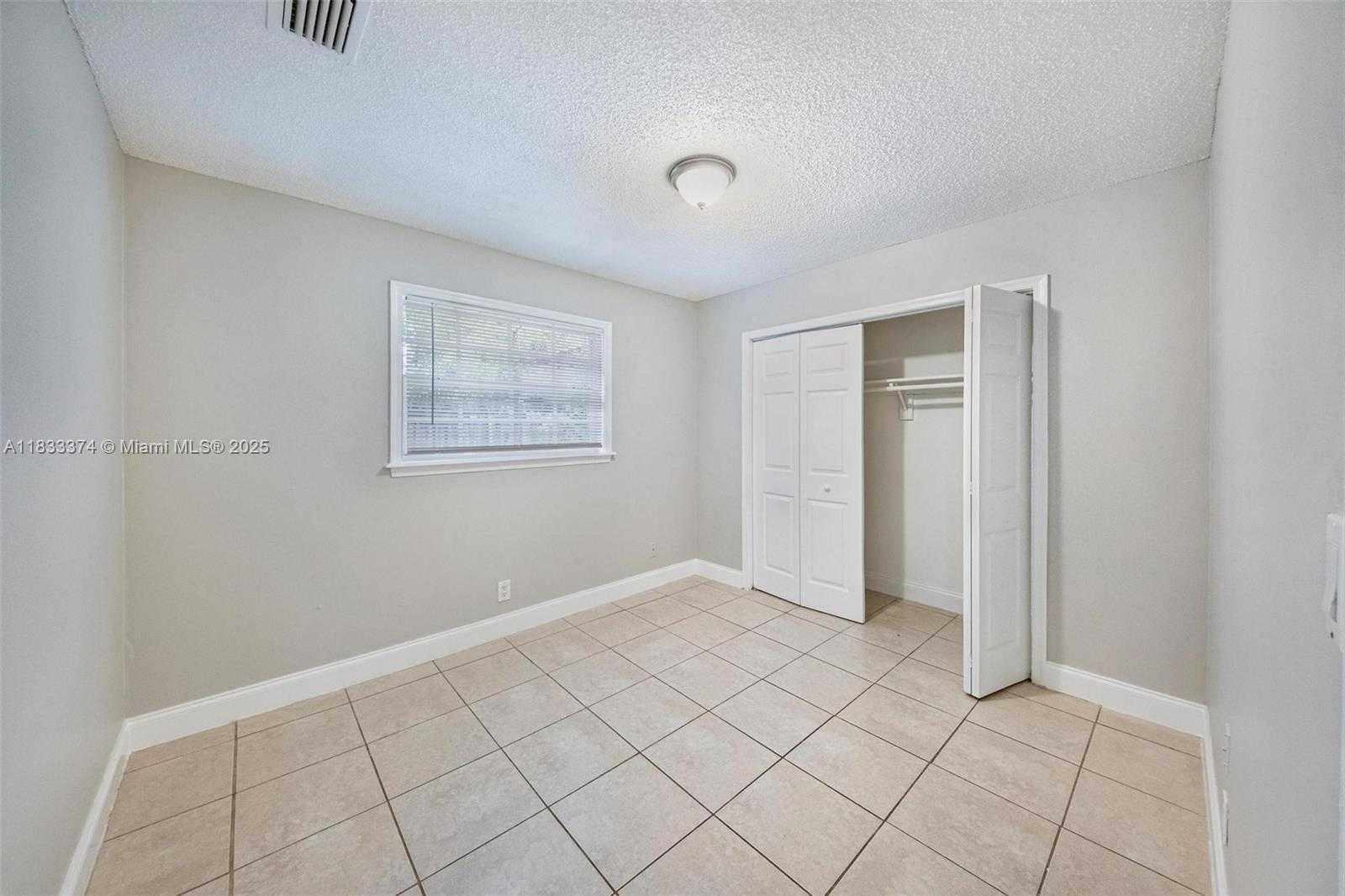 Small Image of 7209 SOUTH WEST 3RD CT, North Lauderdale Number 10