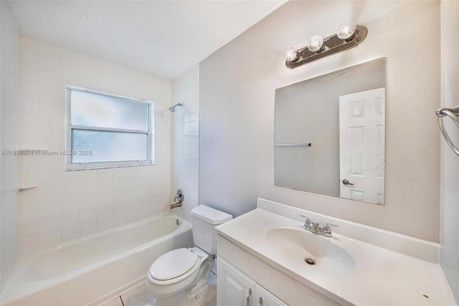 Small Image of 7209 SOUTH WEST 3RD CT, North Lauderdale Number 18