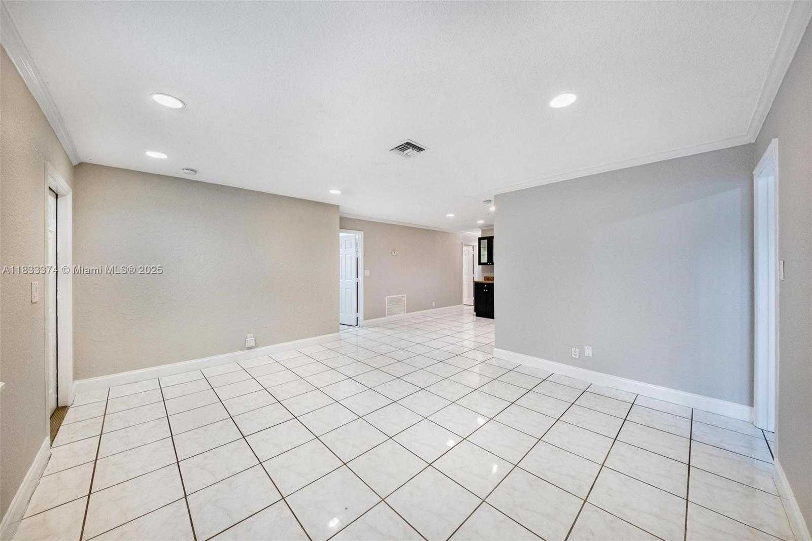 Small Image of 7209 SOUTH WEST 3RD CT, North Lauderdale Number 5