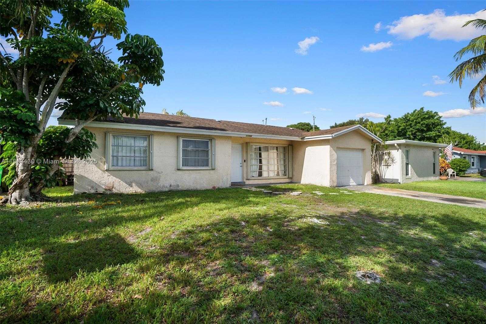 Small Image of 11540 NORTH WEST 33RD ST, Sunrise Number 15