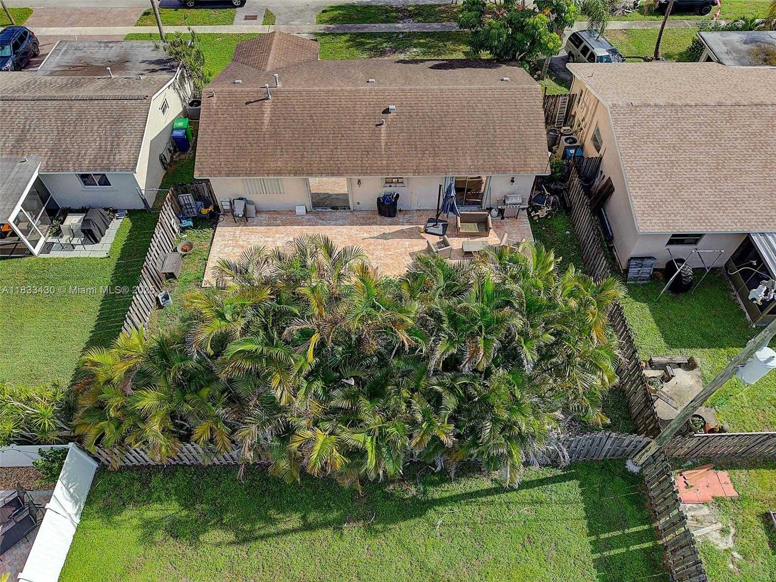 Small Image of 11540 NORTH WEST 33RD ST, Sunrise Number 16