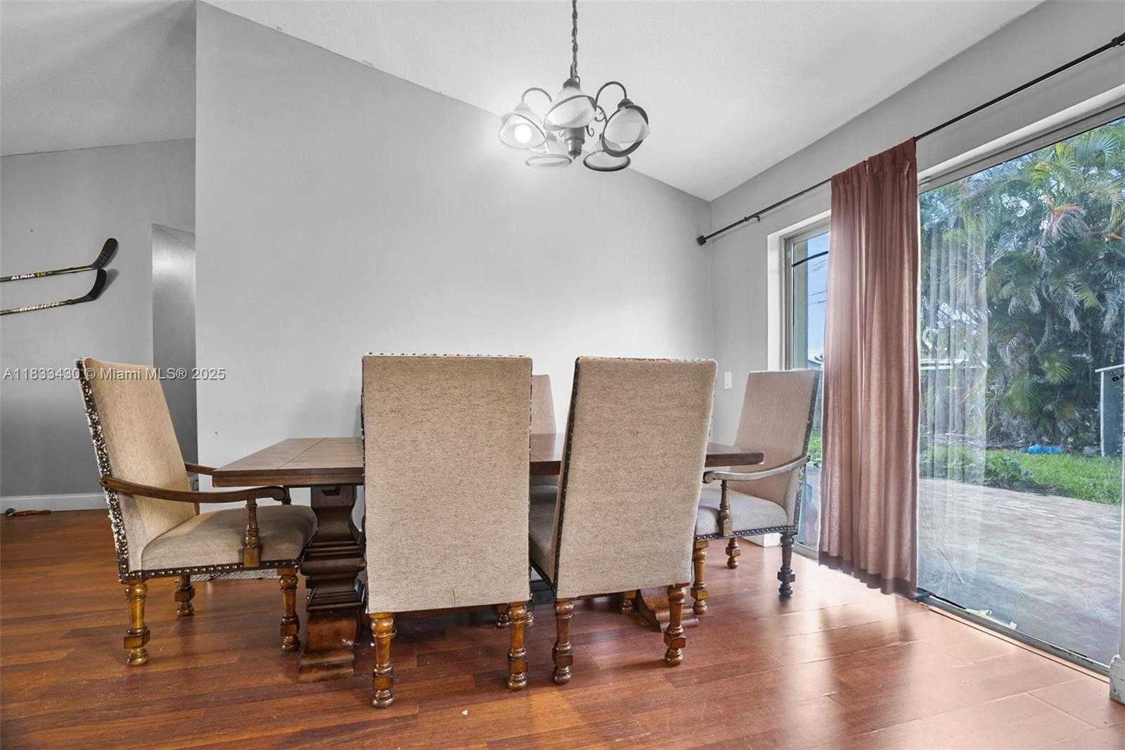 Small Image of 11540 NORTH WEST 33RD ST, Sunrise Number 8