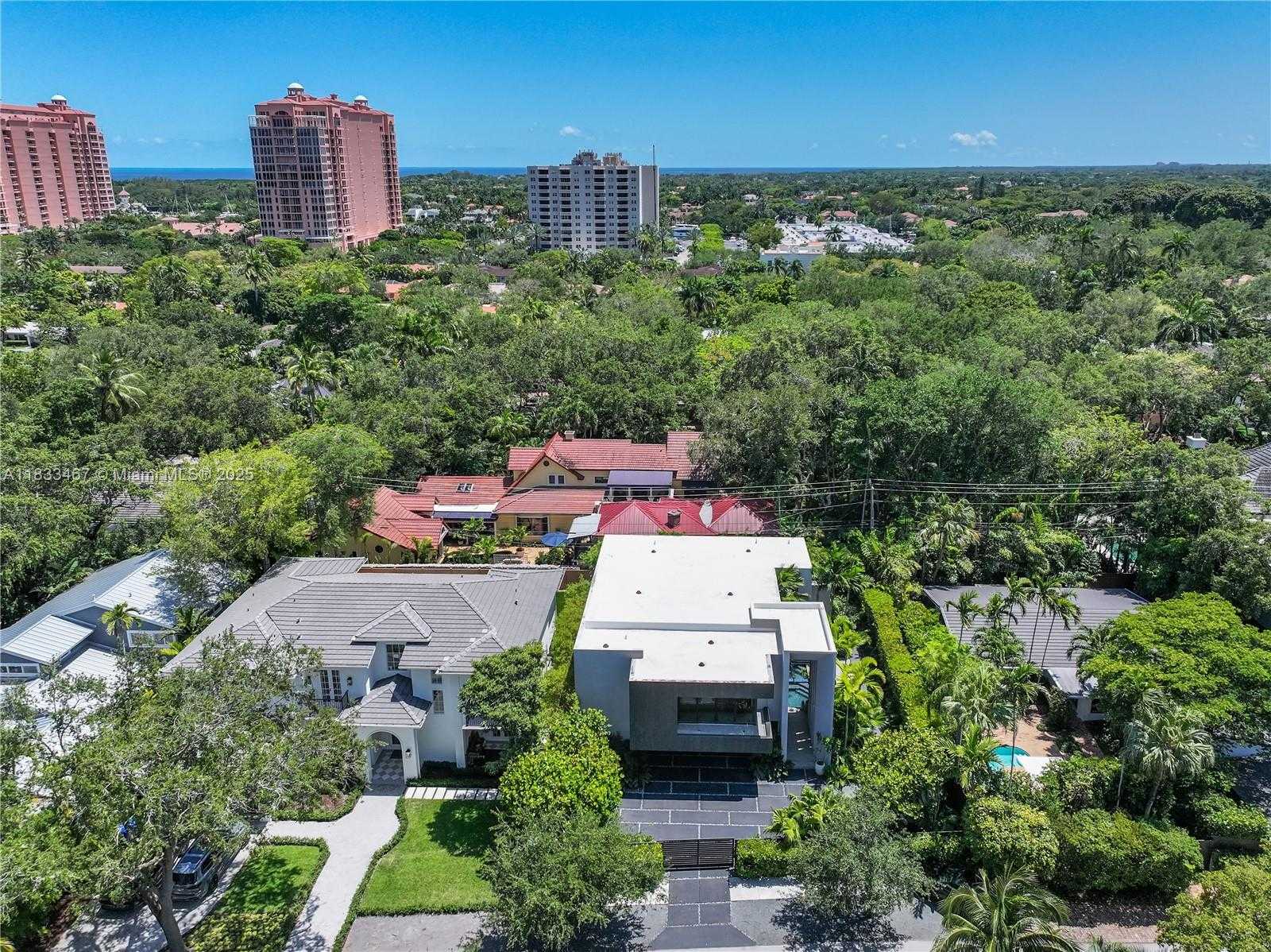 Small Image of 3910 BATTERSEA RD, Miami Number 79
