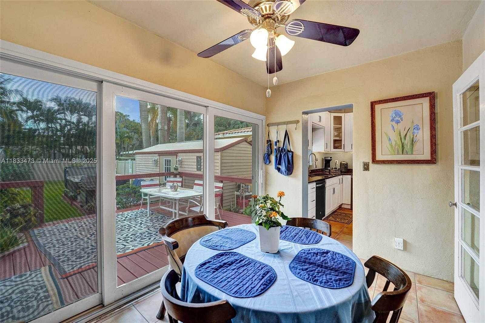Small Image of 1340 JACKSON ST, Hollywood Number 27