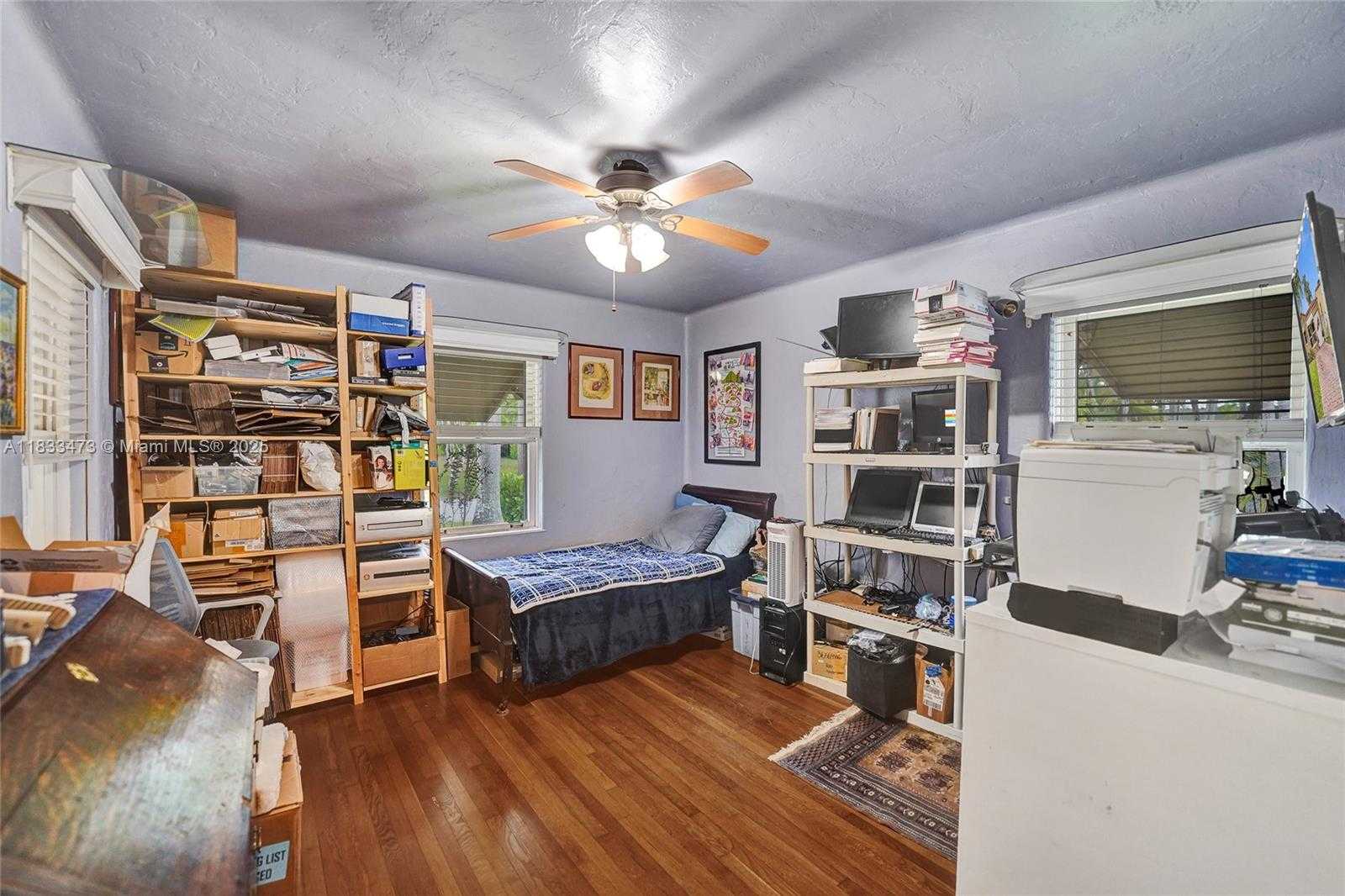 Small Image of 1340 JACKSON ST, Hollywood Number 51