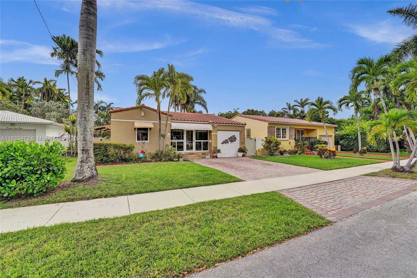Small Image of 1340 JACKSON ST, Hollywood Number 69