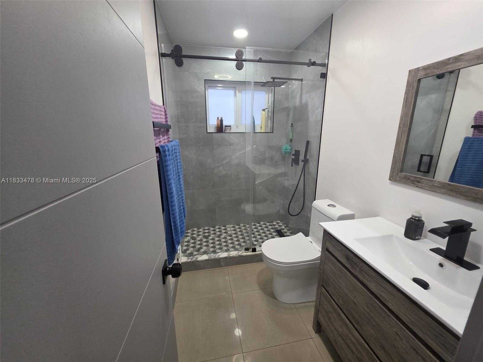Small Image of 1320 NORTH WEST 179TH TER, Miami Gardens Number 9