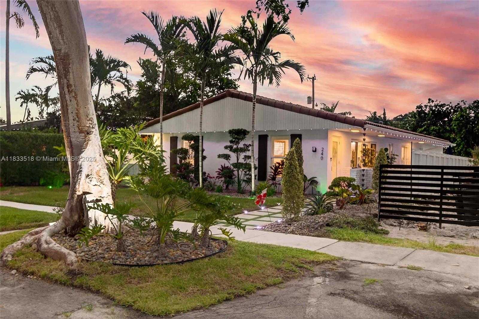 Small Image of 240 NORTH EAST 97TH ST, Miami Shores Number 2