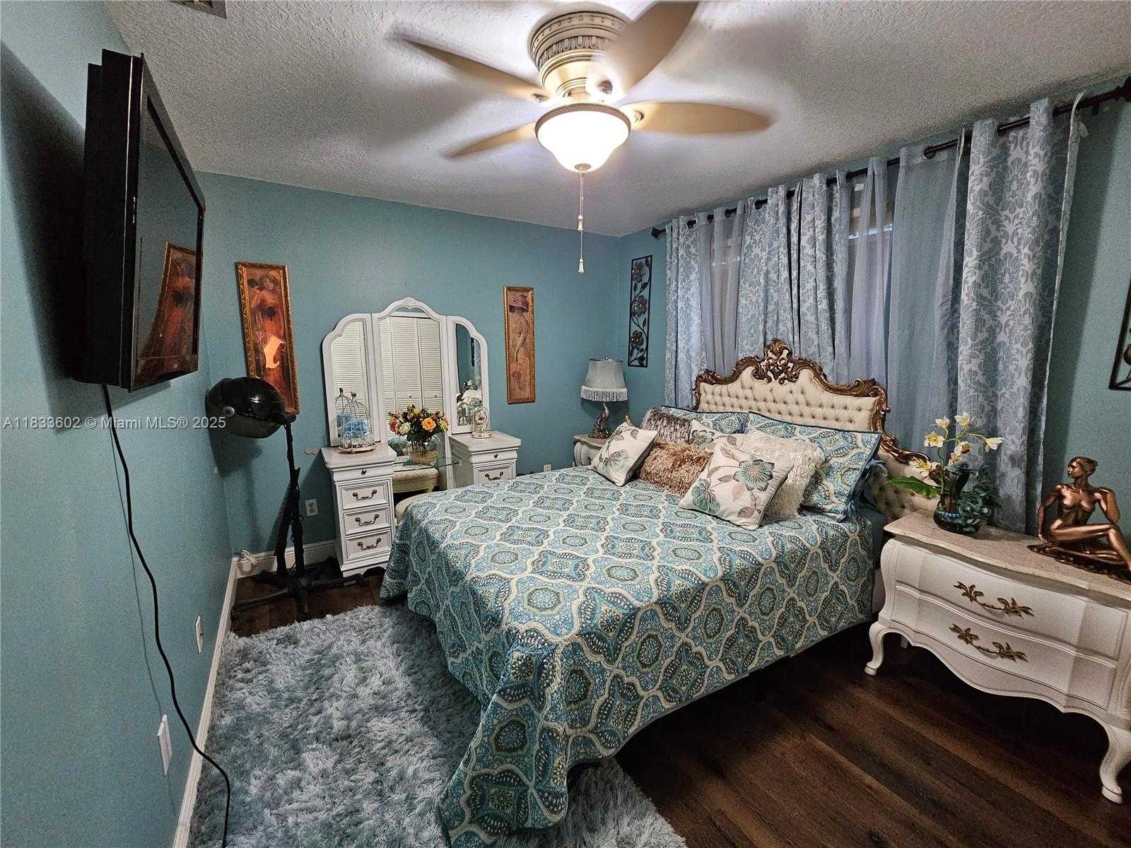 Small Image of 15126 NORTH WEST 90TH CT, Miami Lakes Number 15