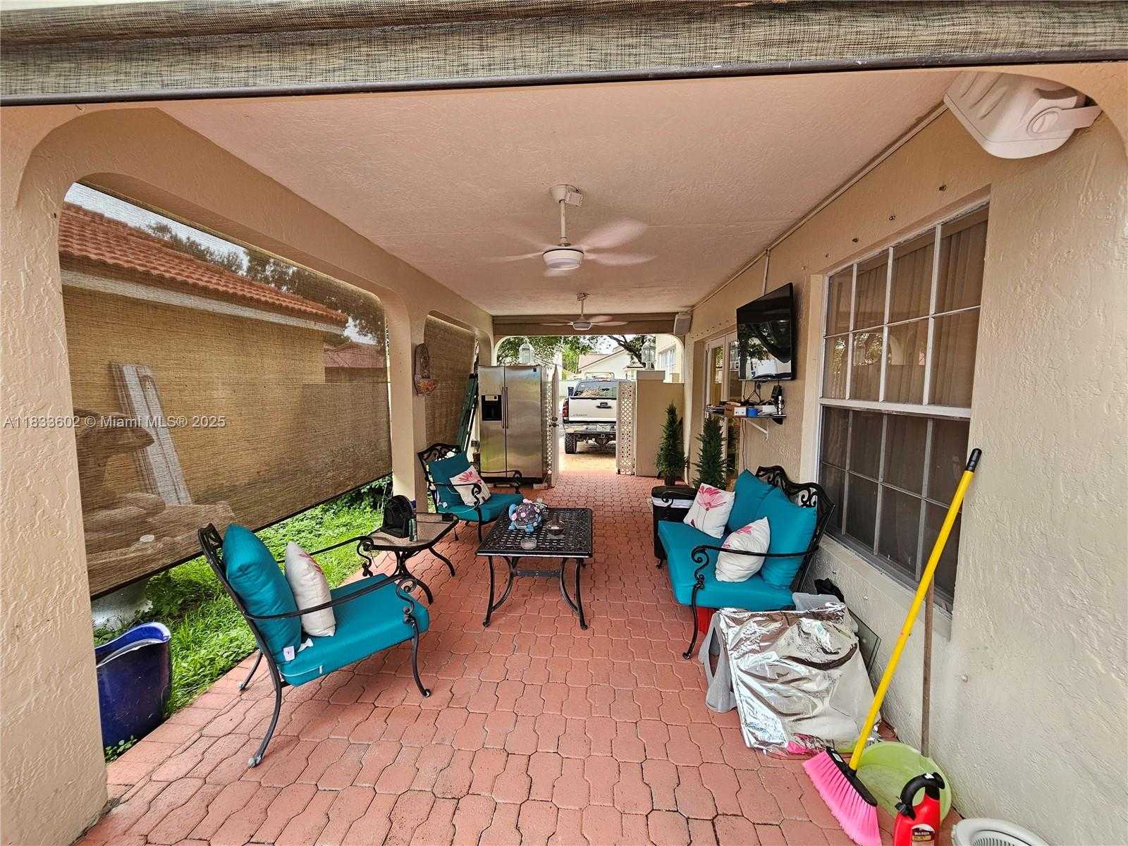 Small Image of 15126 NORTH WEST 90TH CT, Miami Lakes Number 23