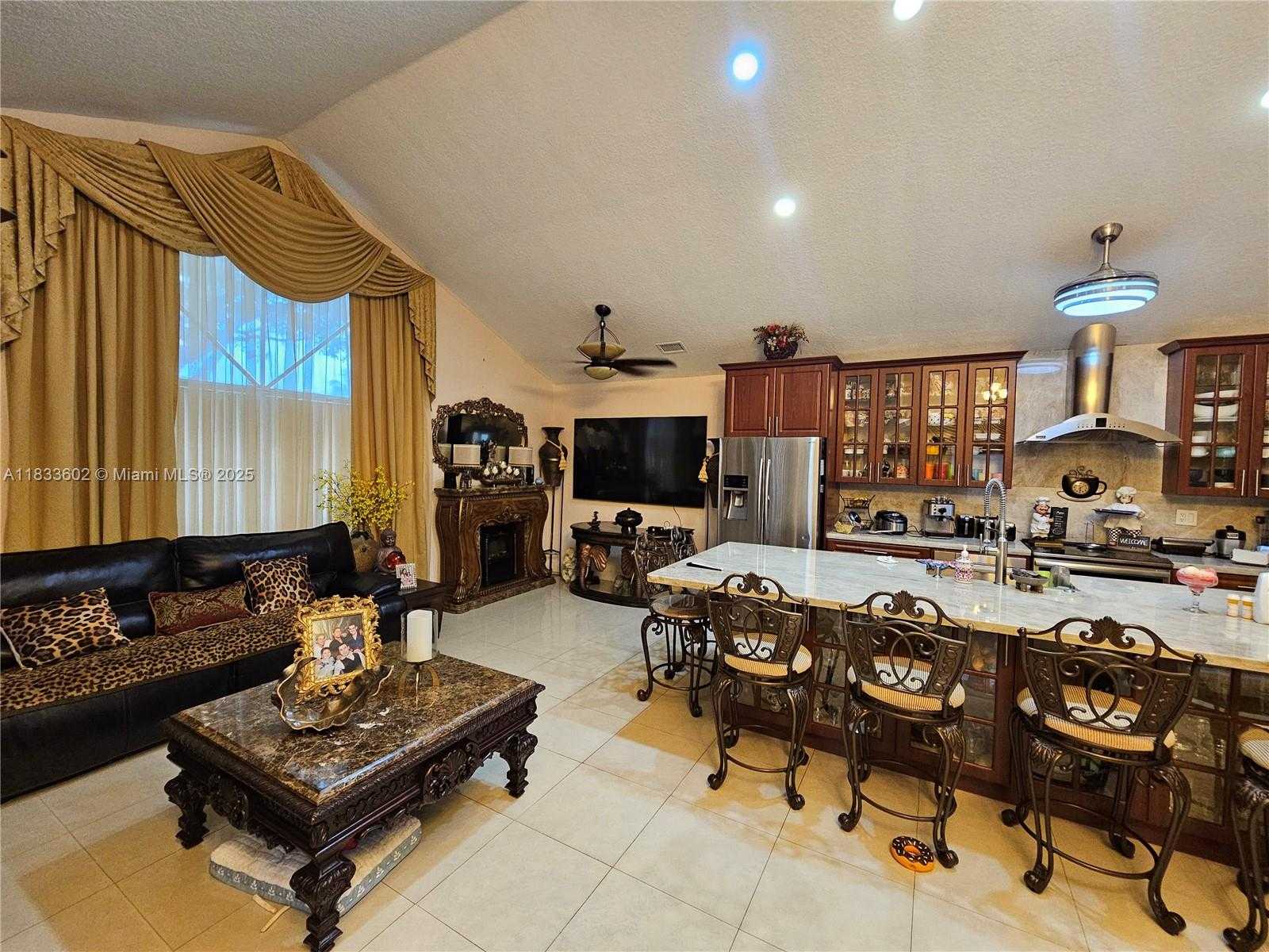 Small Image of 15126 NORTH WEST 90TH CT, Miami Lakes Number 4