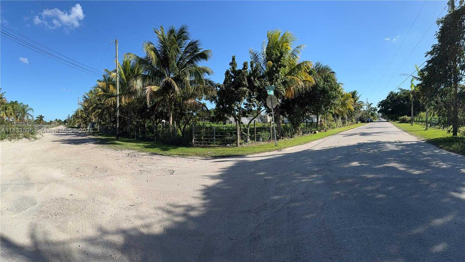 Small Image of 21025 SOUTH WEST 210TH AVE, Miami Number 14