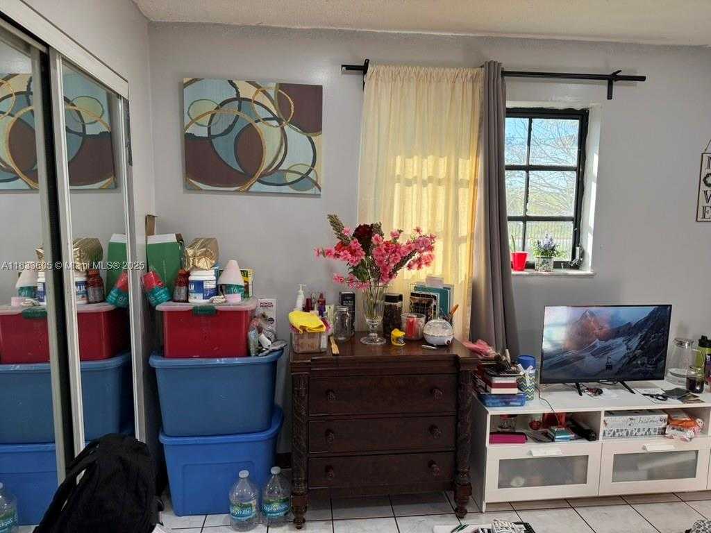 Small Image of 21025 SOUTH WEST 210TH AVE, Miami Number 53