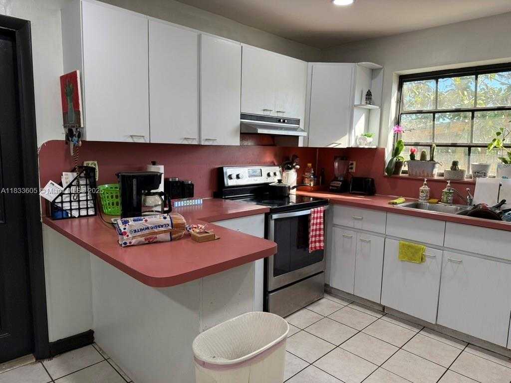 Small Image of 21025 SOUTH WEST 210TH AVE, Miami Number 64