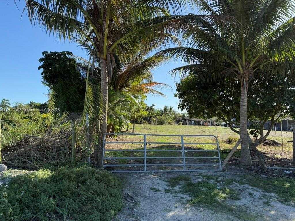 Small Image of 21025 SOUTH WEST 210TH AVE, Miami Number 66
