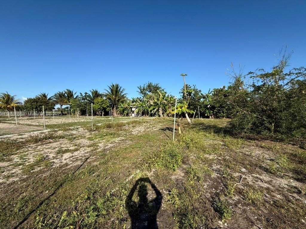 Small Image of 21025 SOUTH WEST 210TH AVE, Miami Number 79