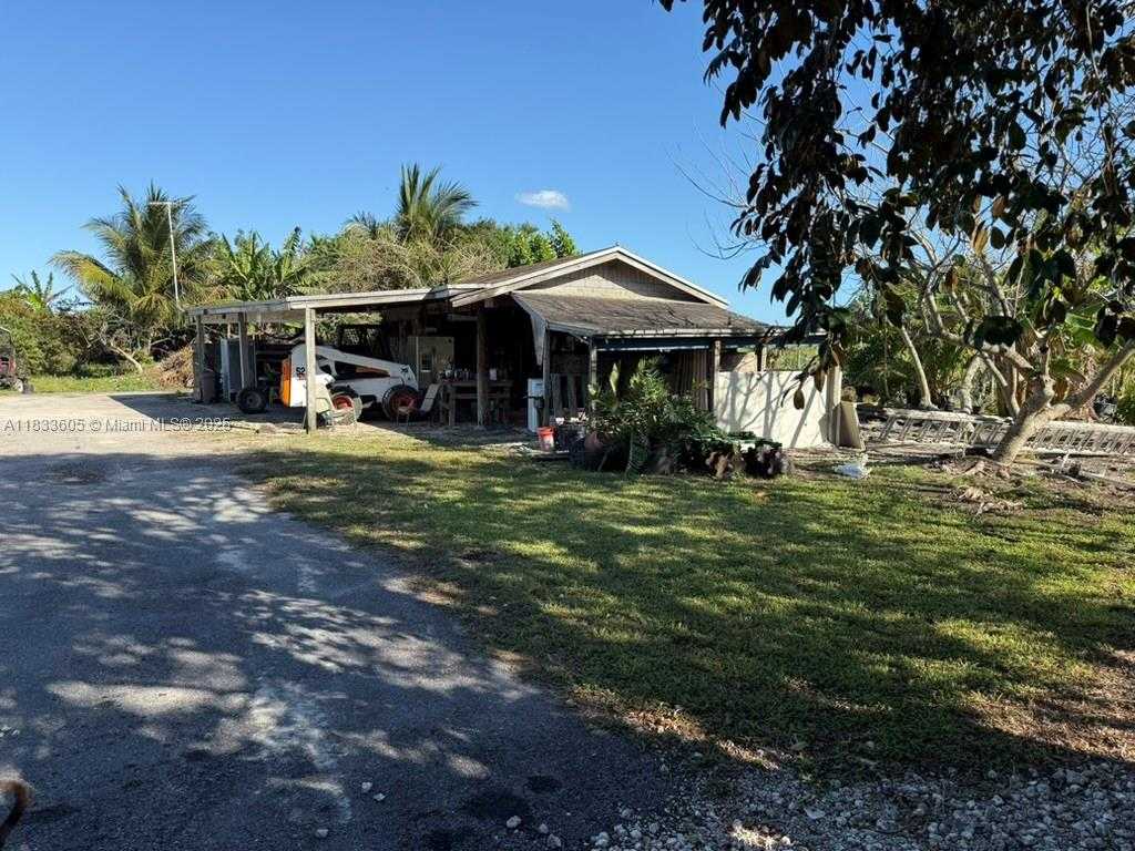 Small Image of 21025 SOUTH WEST 210TH AVE, Miami Number 8