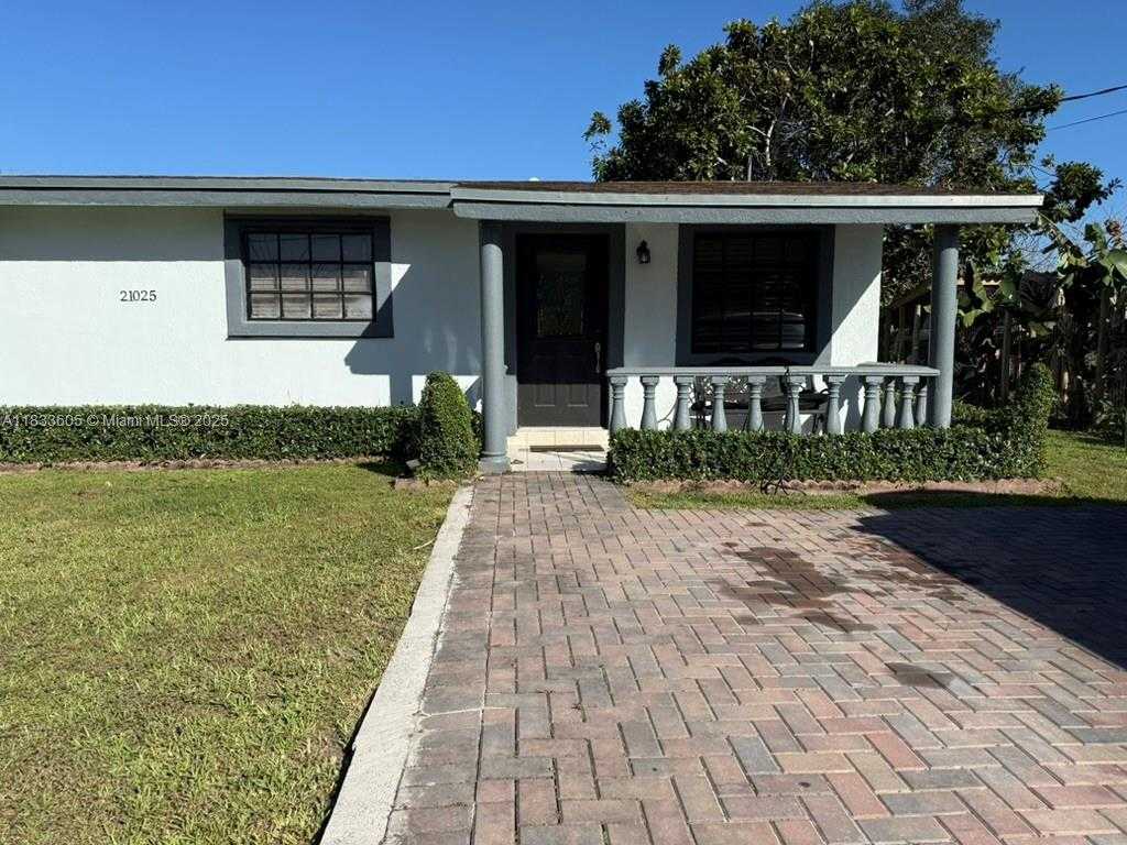 Small Image of 21025 SOUTH WEST 210TH AVE, Miami Number 90