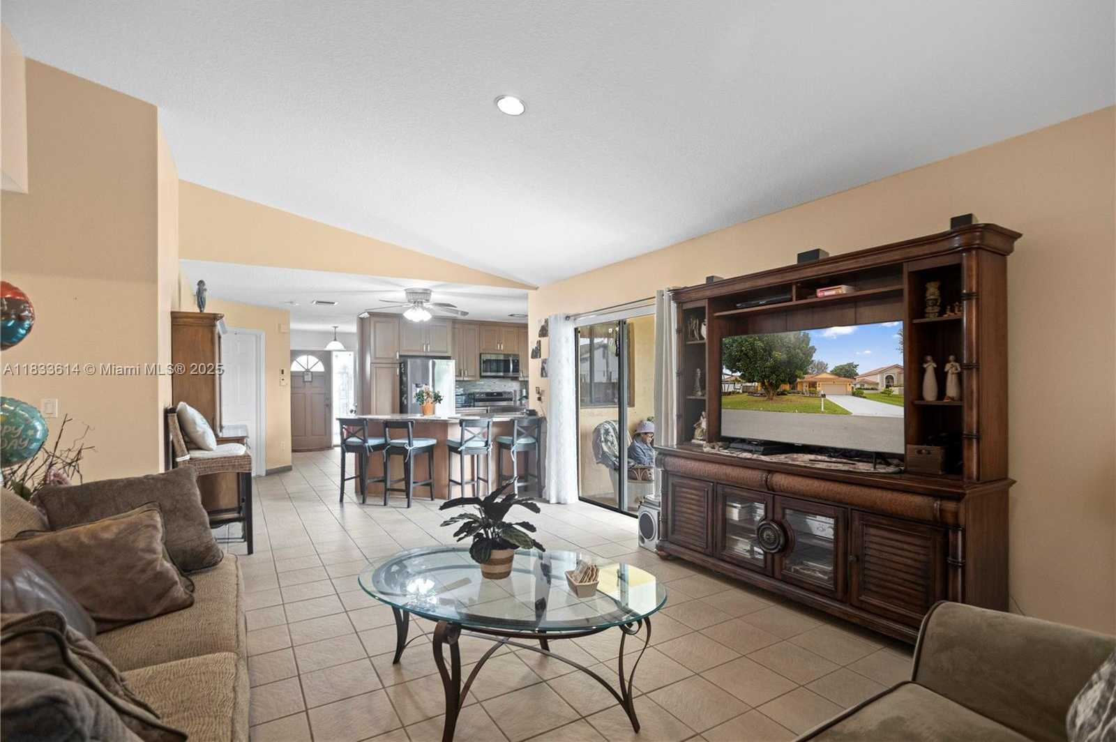 Small Image of 15824 COTSWOLD CT, Davie Number 21