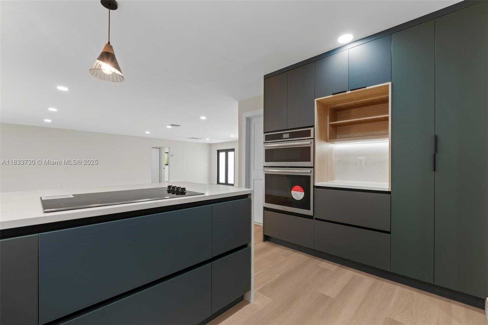 Small Image of 1340 SOUTH WEST 27TH PL, Boynton Beach Number 13