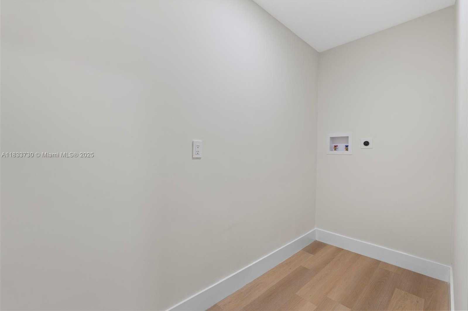 Small Image of 1340 SOUTH WEST 27TH PL, Boynton Beach Number 15