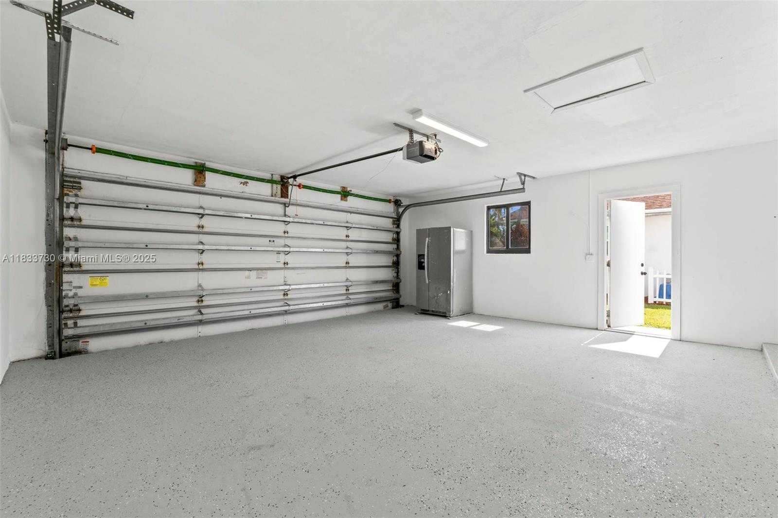 Small Image of 1340 SOUTH WEST 27TH PL, Boynton Beach Number 29