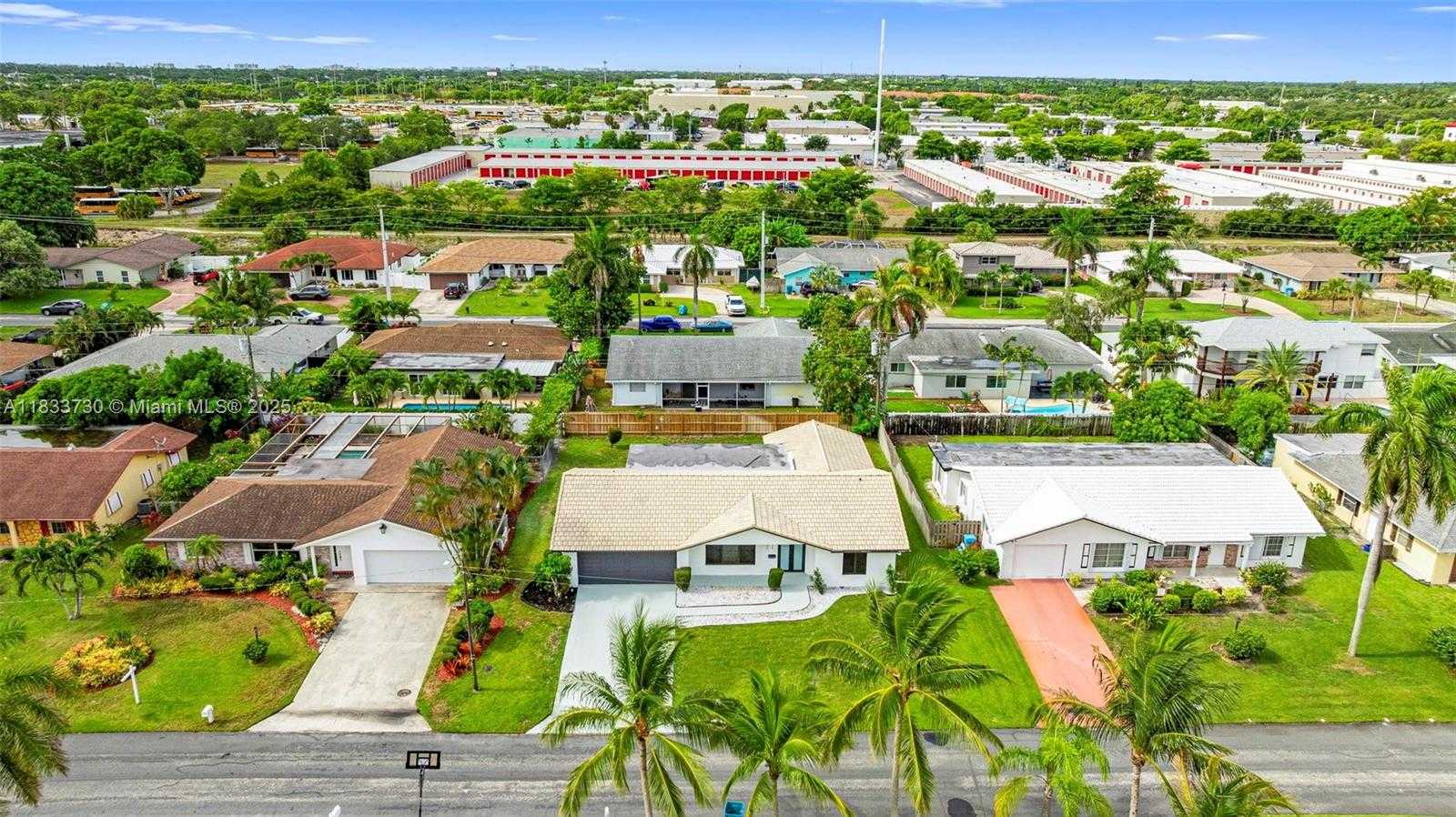 Small Image of 1340 SOUTH WEST 27TH PL, Boynton Beach Number 34