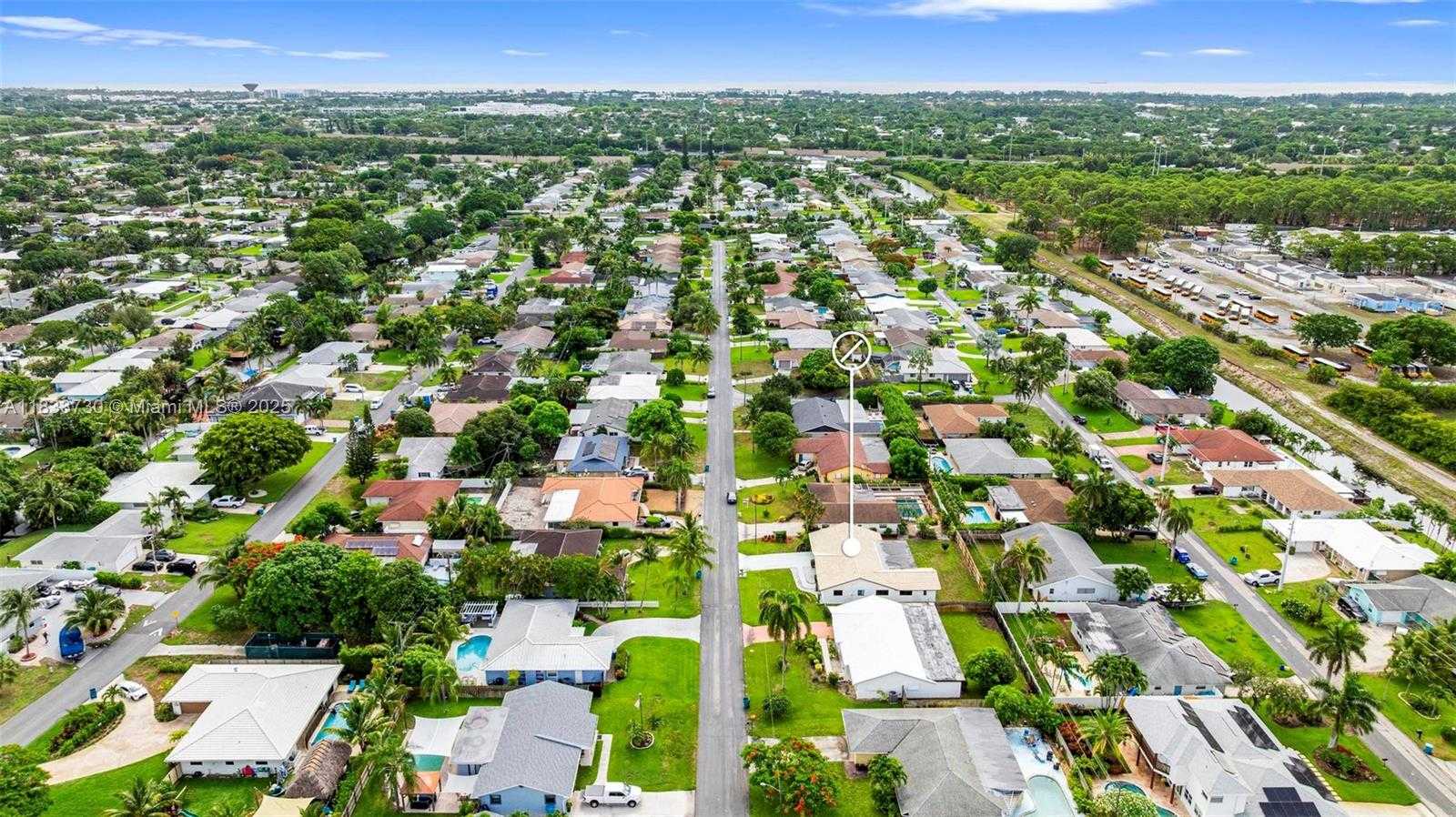 Small Image of 1340 SOUTH WEST 27TH PL, Boynton Beach Number 41