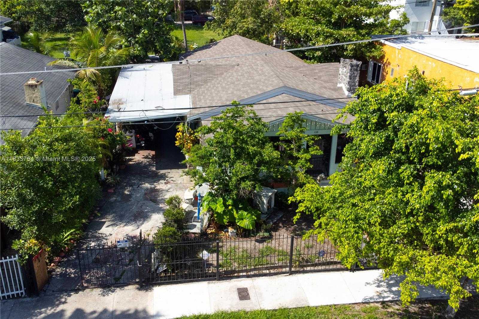 Small Image of 138 NORTH WEST 34TH ST, Miami Number 9