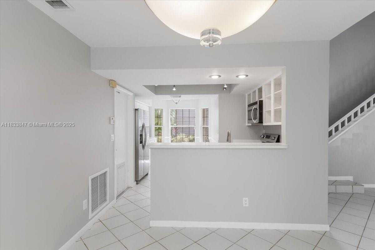 Small Image of 5366 214TH CT S, Boca Raton Number 12