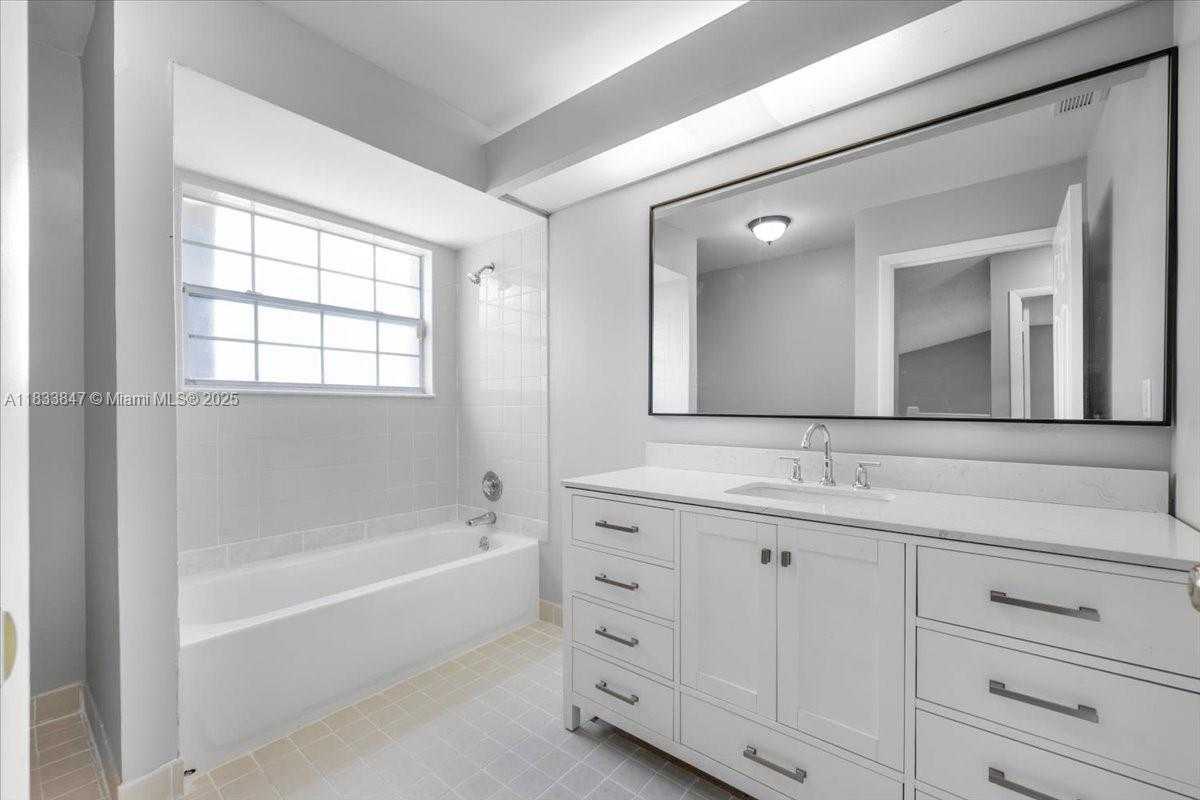 Small Image of 5366 214TH CT S, Boca Raton Number 26