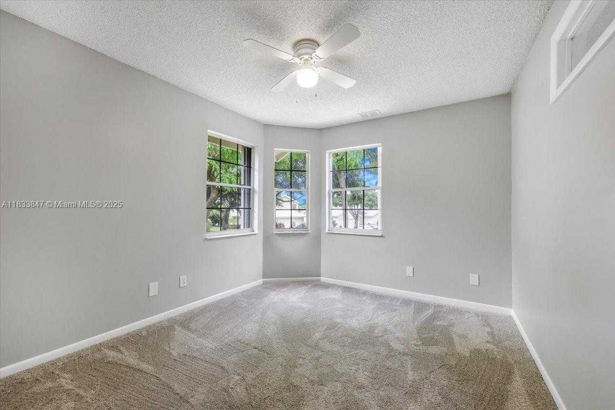 Small Image of 5366 214TH CT S, Boca Raton Number 28