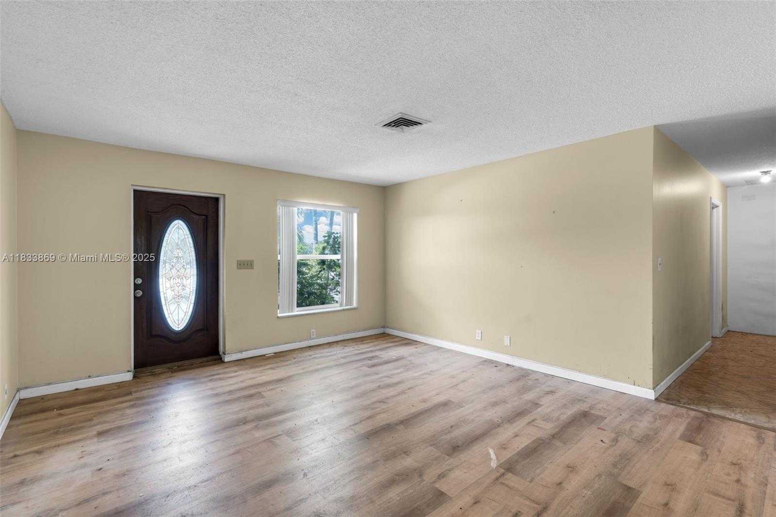 Small Image of 2727 HYPOLUXO RD, Boynton Beach Number 5