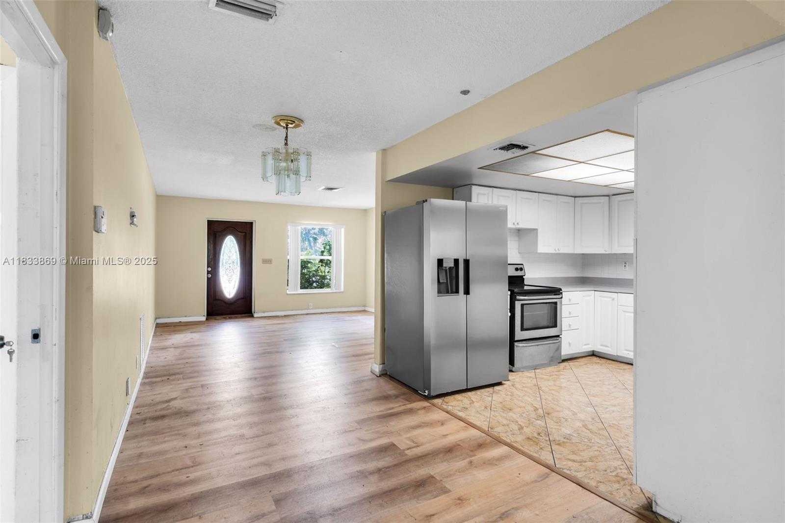 Small Image of 2727 HYPOLUXO RD, Boynton Beach Number 8