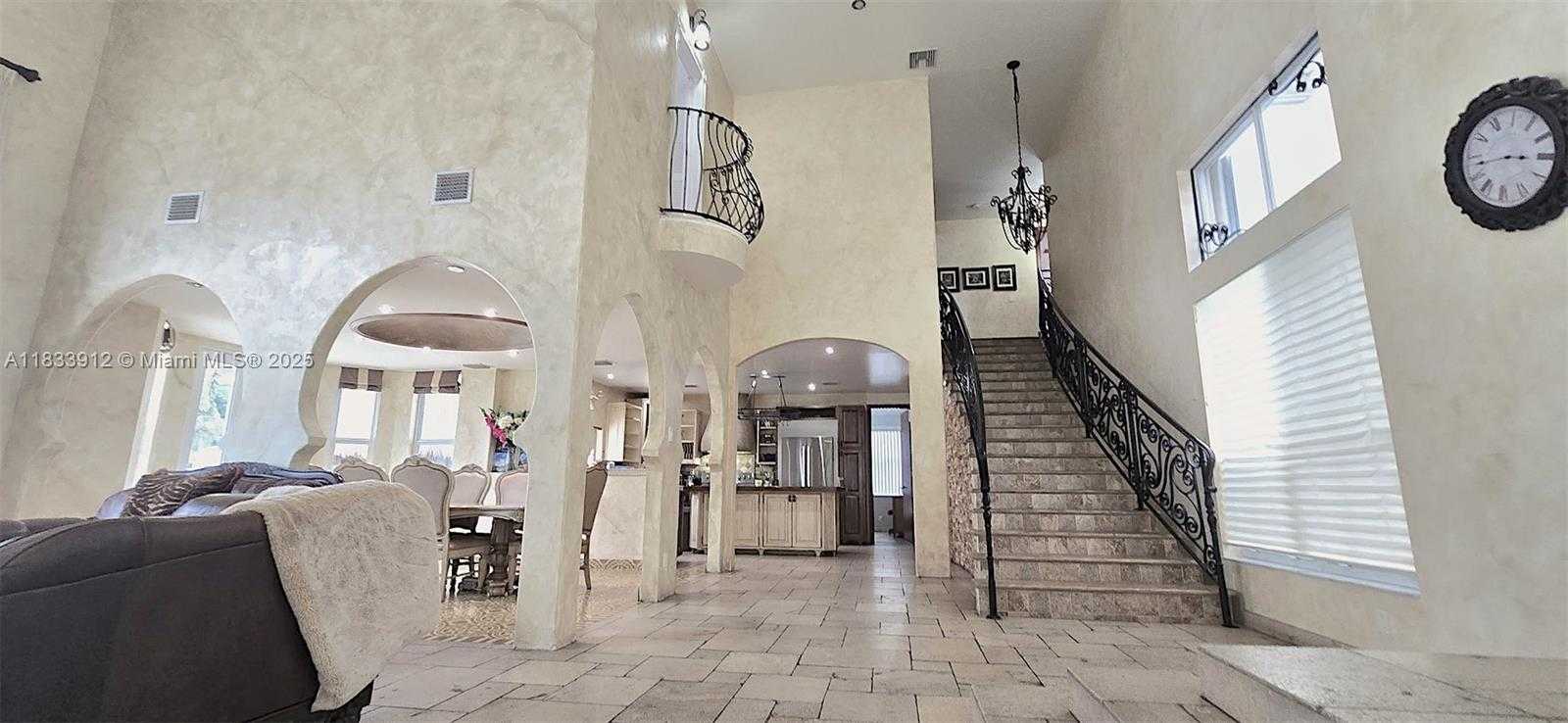 Small Image of 3460 SOUTH WEST 52ND ST, Hollywood Number 19