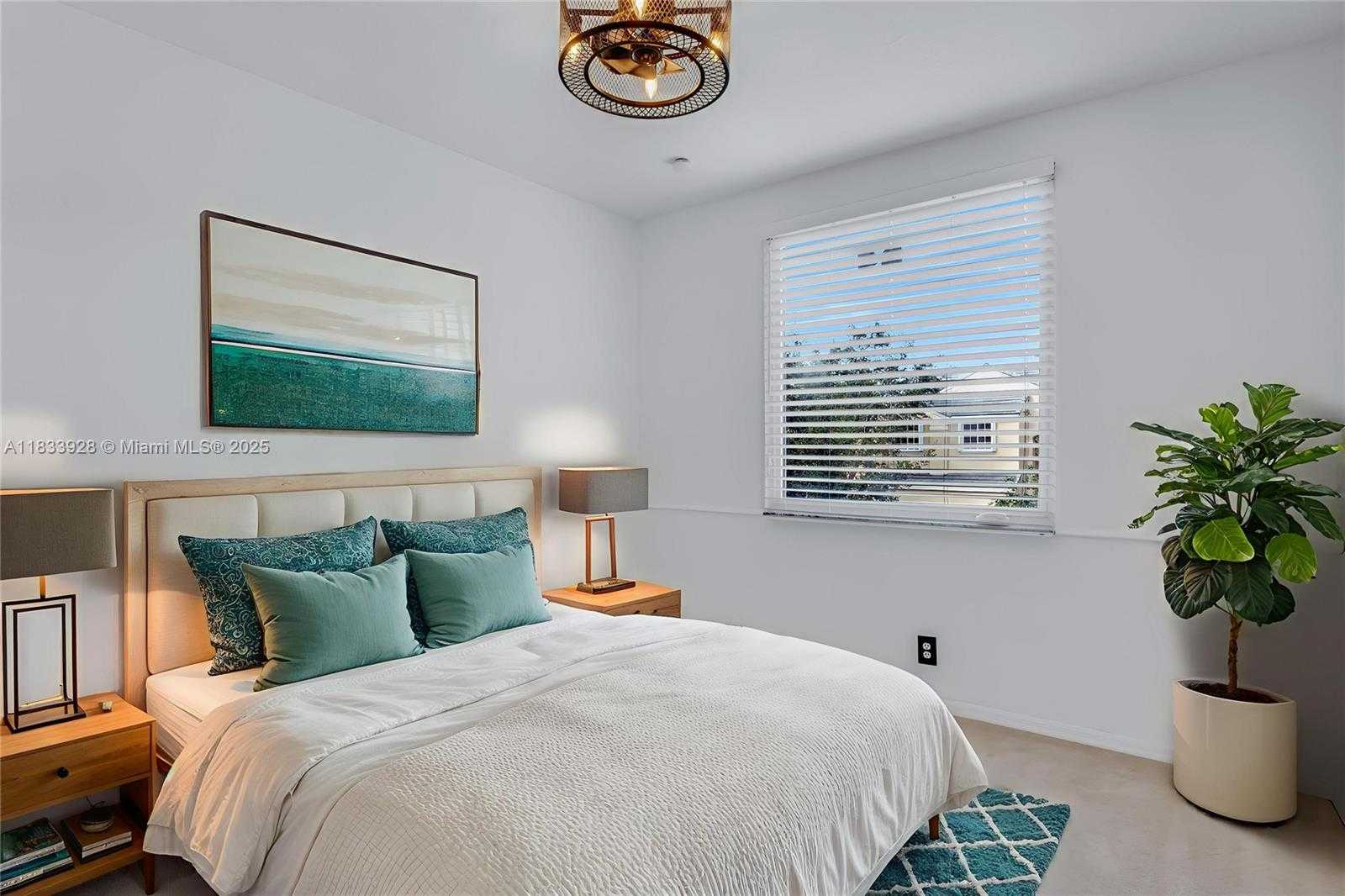Small Image of 325 CAMERON DR, Weston Number 22