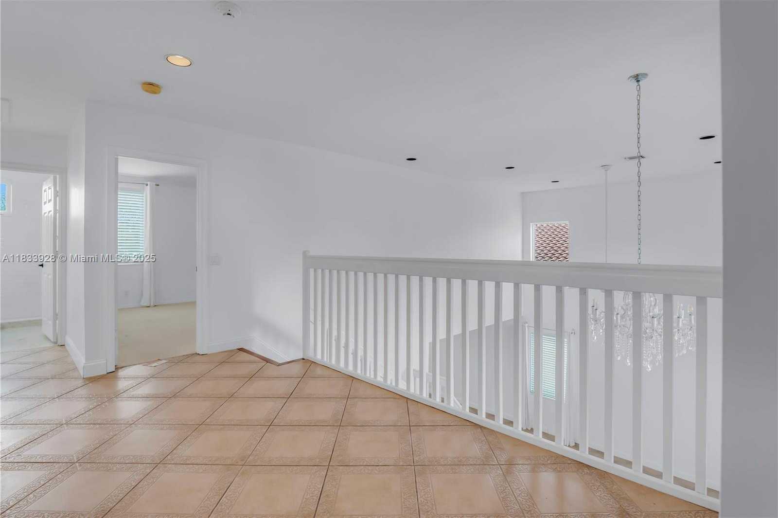 Small Image of 325 CAMERON DR, Weston Number 27
