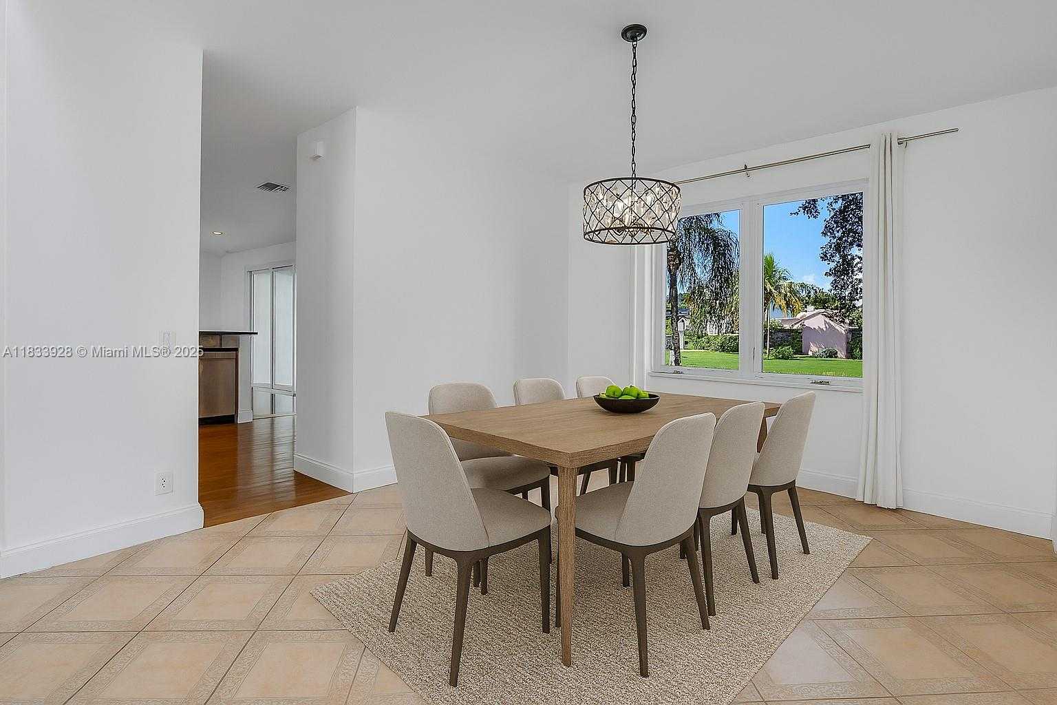 Small Image of 325 CAMERON DR, Weston Number 6