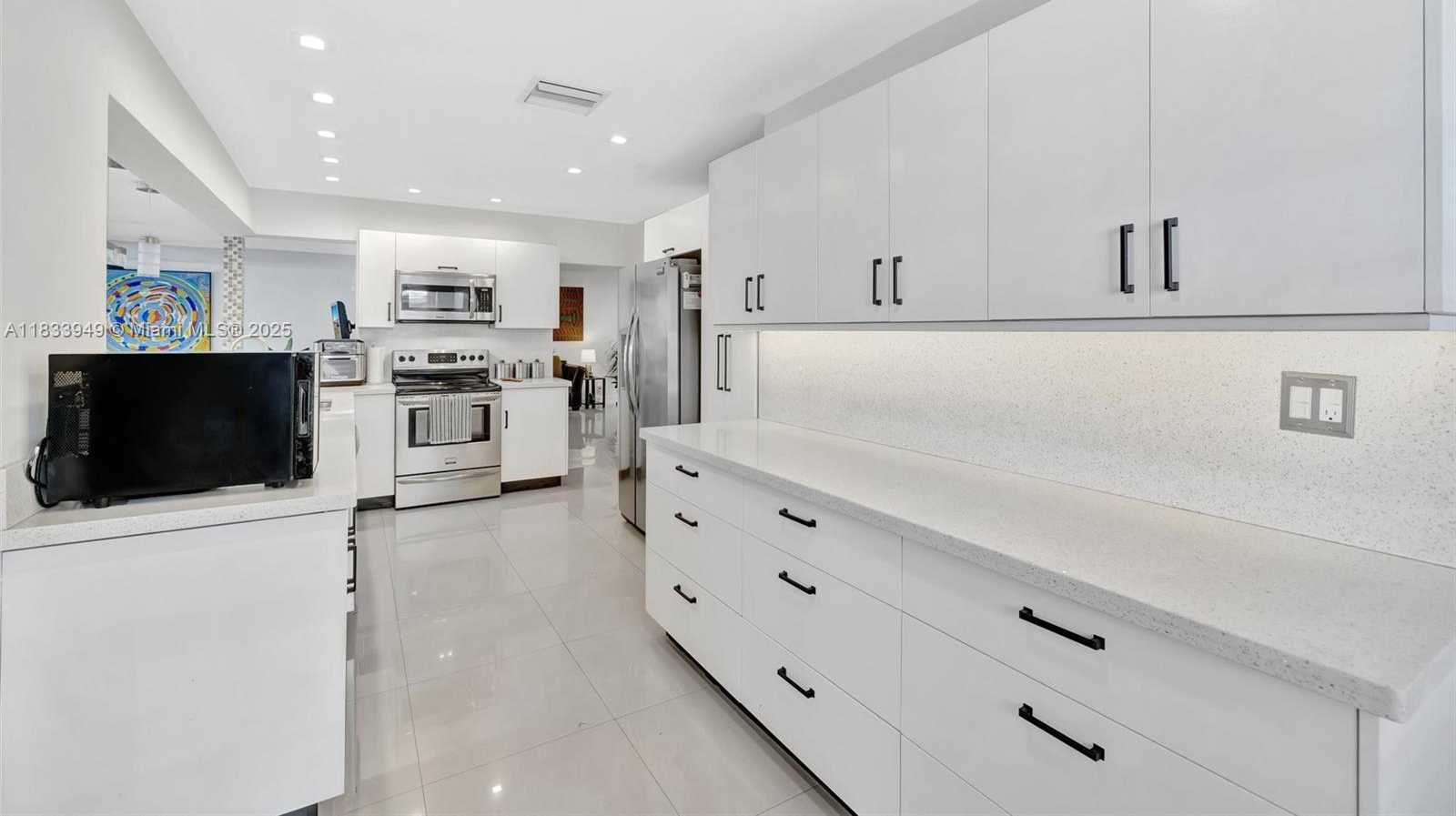 Small Image of 2261 NORTH EAST 62ND ST, Fort Lauderdale Number 11