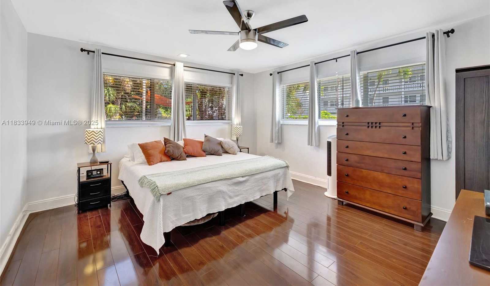 Small Image of 2261 NORTH EAST 62ND ST, Fort Lauderdale Number 16