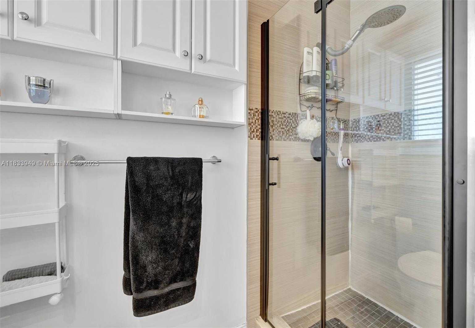 Small Image of 2261 NORTH EAST 62ND ST, Fort Lauderdale Number 20