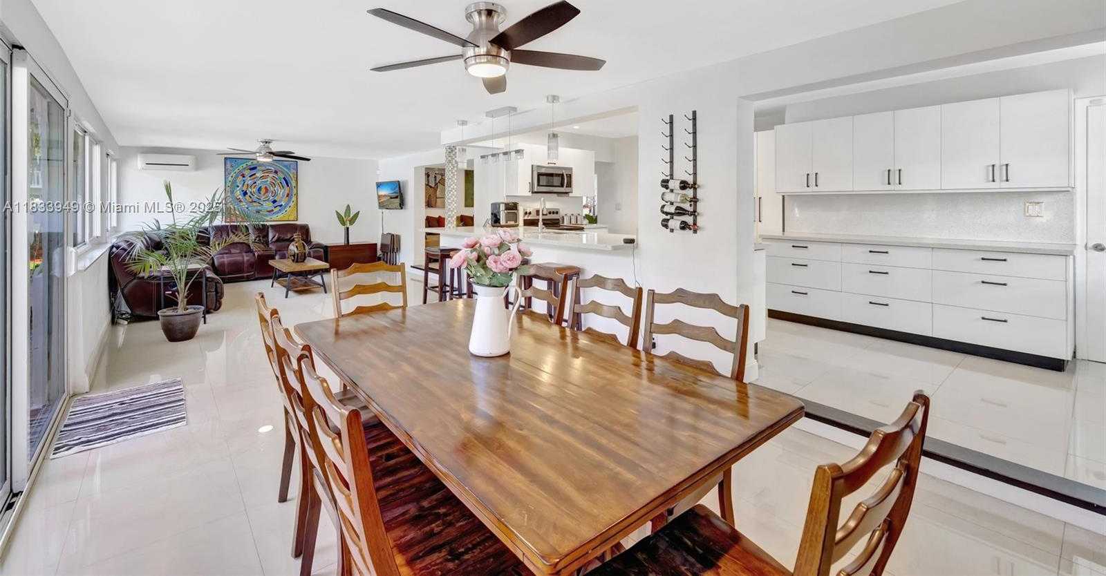 Small Image of 2261 NORTH EAST 62ND ST, Fort Lauderdale Number 5
